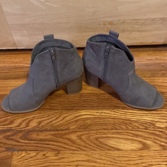 Authentic American Heritage Open Toe Shoes - Picture 4 of 4